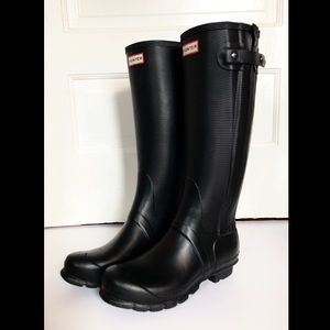 Hunter Original Tall Zipper Rain Boot (Black/W9)